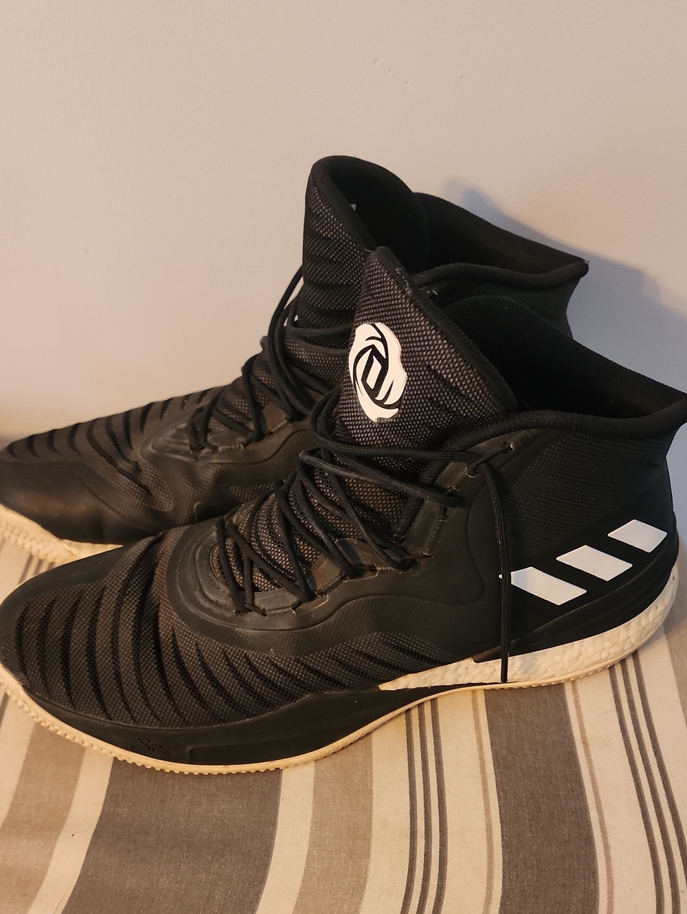 adidas D.O.N. Issue 1 High Top Black & White US 16 - Picture 6 of 9